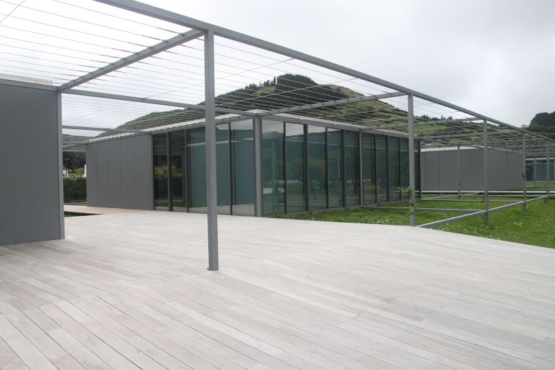 Urban Front and Tea House in Sete Cidades Lagoon