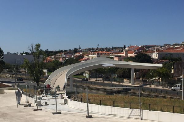 MAAT Pedestrian Bridge