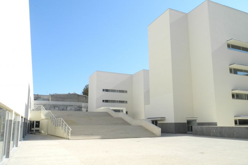 New ICBAS Facilities and Faculty of Pharmacy