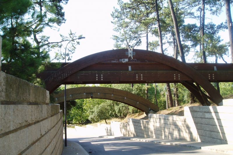 3 Passerelles pour piétons au Parque da Pasteleira