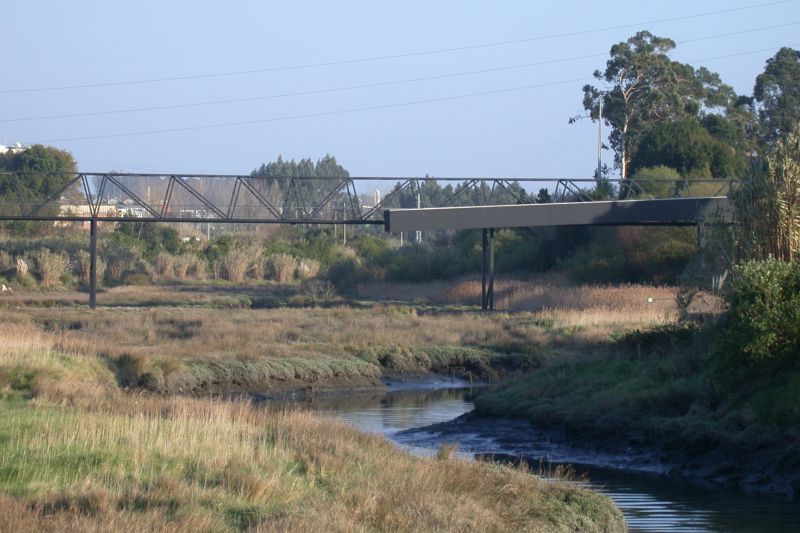 Ponte Pedonal sobre o Esteiro de S. Pedro
