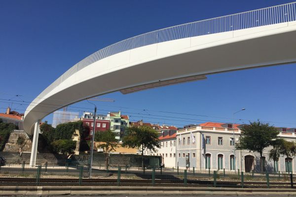 MAAT Pedestrian Bridge