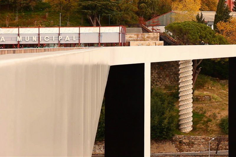 Pont piétonnier sur la Ribeira da Carpinteira