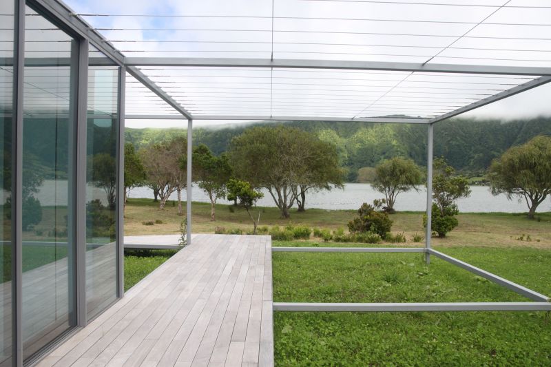 Urban Front and Tea House in Sete Cidades Lagoon