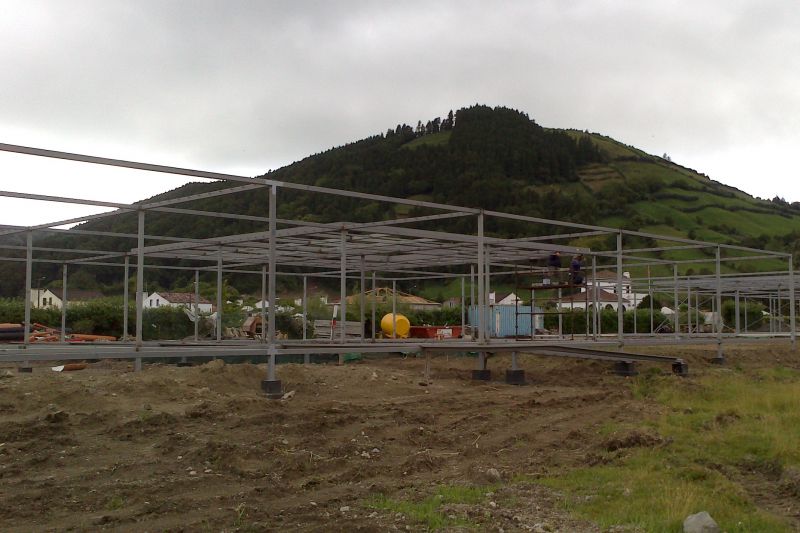 Urban Front and Tea House in Sete Cidades Lagoon