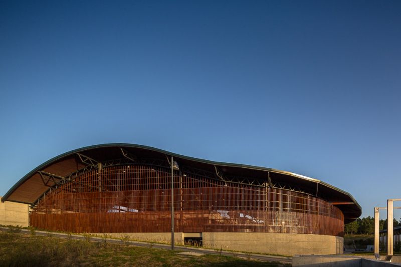 Adega e Centro de Logístico da GRAN CRUZ