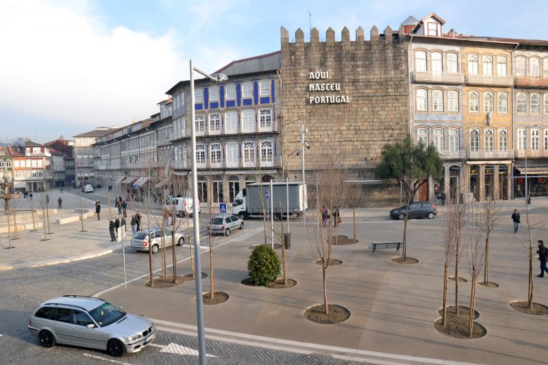 Rehabilitation of Toural Square, St. Damaso Avenue and St. António Street