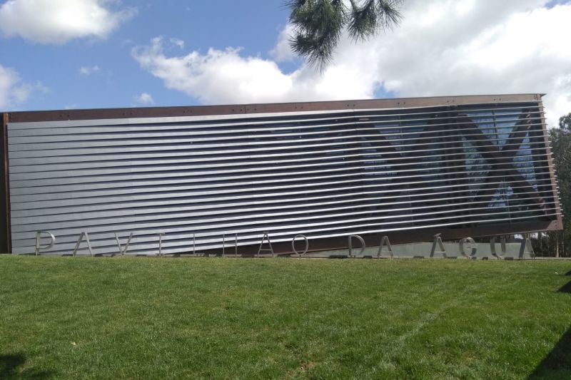 Water Pavilion at Parque da Cidade