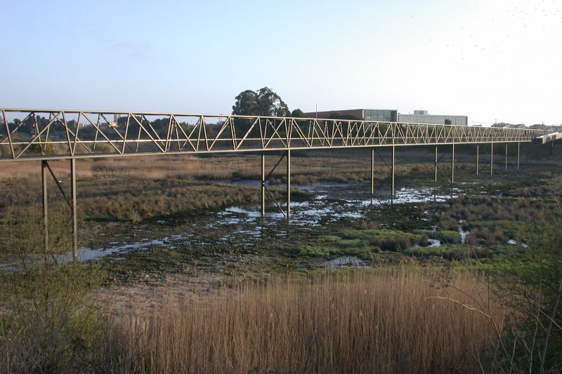 Ponte Pedonal sobre o Esteiro de S. Pedro