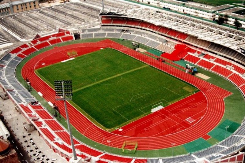 Reforço da Cobertura do Estádio de Taipa